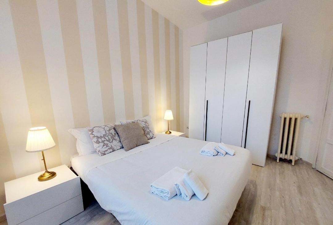 Bbhome Stylish Gold Apartment Near Trastevere Station Rome Luaran gambar