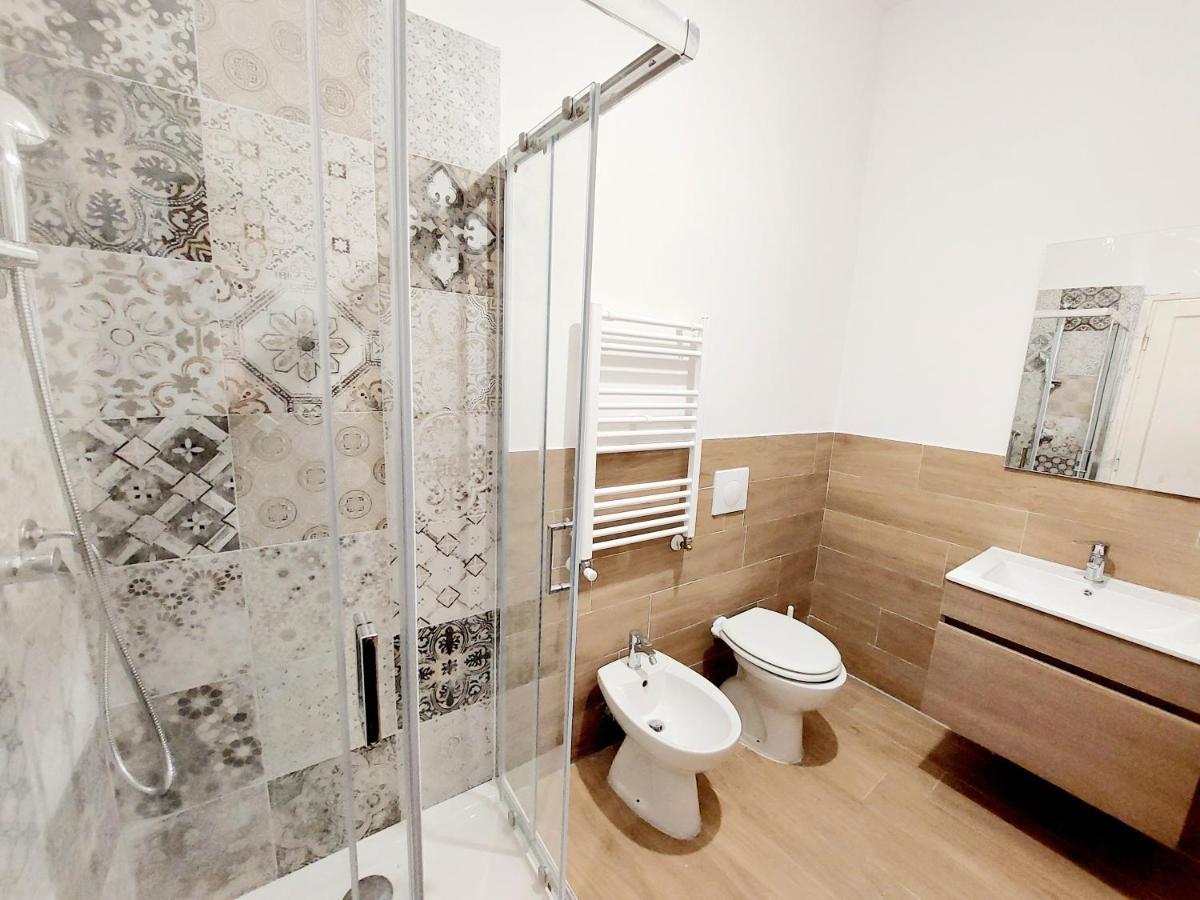 Bbhome Stylish Gold Apartment Near Trastevere Station Rome Luaran gambar